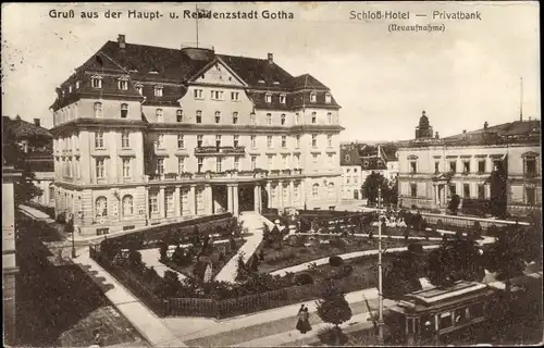 Ak Gotha im Thüringer Becken, Schloss Hotel, Privatbank, Straßenbahn