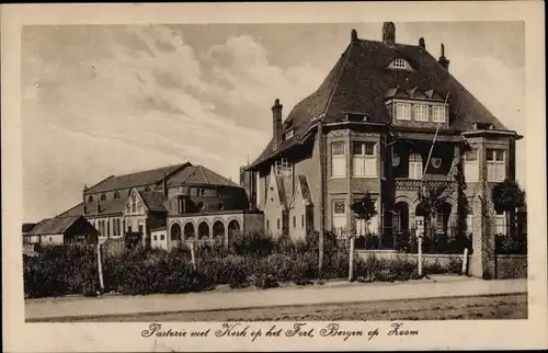 Ak Bergen op Zoom Nordbrabant Niederlande, Pfarrhaus mit Kirche auf der Festung