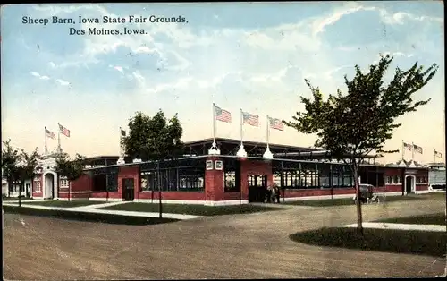 Ak Des Moines Iowa USA, Schafstall