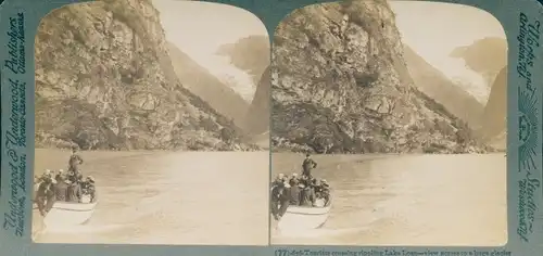 Stereofoto Norwegen, Touristen überqueren den Loensee