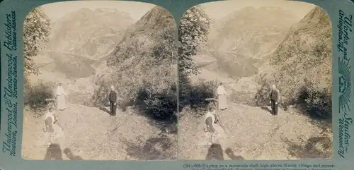 Stereofoto Norwegen, Heuernte auf einem Felsvorsprung oberhalb des Dorfes Marok