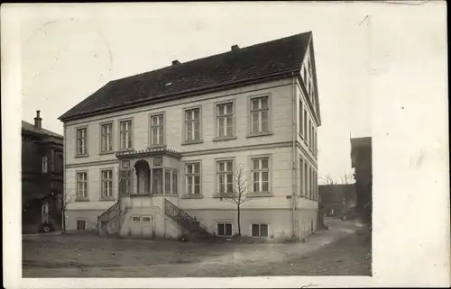 Foto Ak Rheda Wiedenbrück in Westfalen, Straßenpartie, Wohnhaus