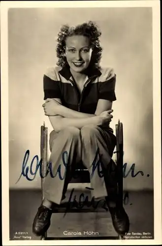 Ak Schauspielerin Carola Höhn, Portrait, Ross Verlag A 2211/1, Autogramm