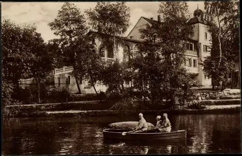 Ak Vogelsgrün Auerbach im Vogtland, Sommerfrische Zum Forsthaus, Ruderboot