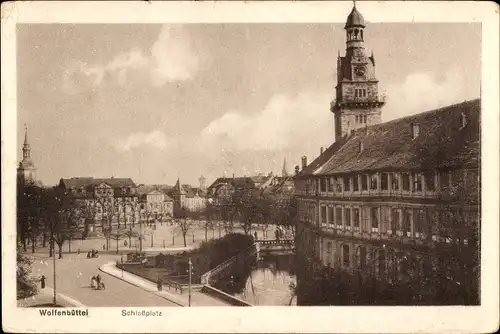 Ak Wolfenbüttel in Niedersachsen, Schlossplatz