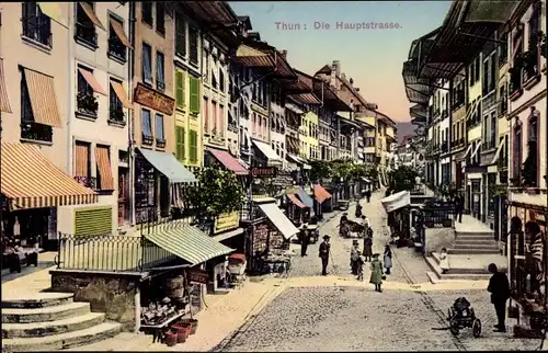 Ak Thun Kt. Bern, Blick in die Hauptsstraße mit Kindern