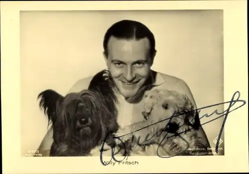 Ak Schauspieler Willy Fritsch, Portrait mit Hunden, Ross Verlag 6747 2, Ufa Film, Autogramm