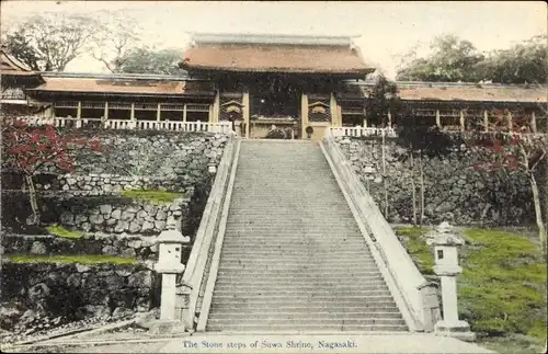 Ak Nagasaki Präfektur Nagasaki Japan, Steinstufen des Suwa-Schreins