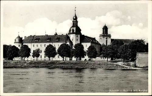 Ak Kostrzyn nad Odrą Cüstrin Küstrin Ostbrandenburg, Schloss, Marienkirche