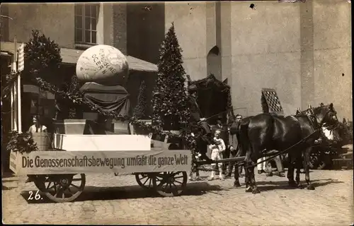 Foto Altenburg in Thüringen, Fuhrwerk, Globus, Genossenschaftsbewegung