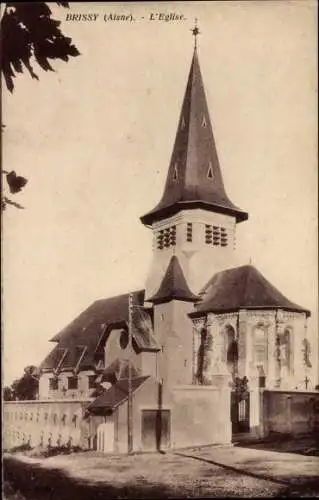 Ak Brissy Aisne, L'Eglise, Straßenpartie mit Blick auf die Kirche, Eingang