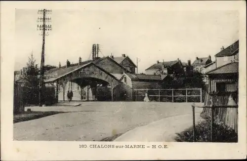 Ak Chalons sur Marne, Straßenpartie