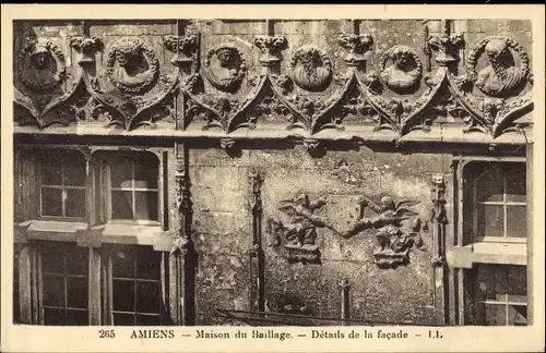 Ak Amiens Somme, Bailliage House, Details der Fassade
