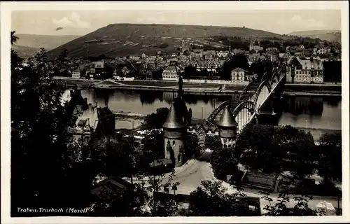 Ak Traben Trarbach an der Mosel, Gesamtansicht, Brücke