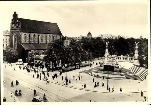 Foto Wrocław Breslau Schlesien, Schweidnitzer Straße mit Kaiser Wilhelm Denkmal