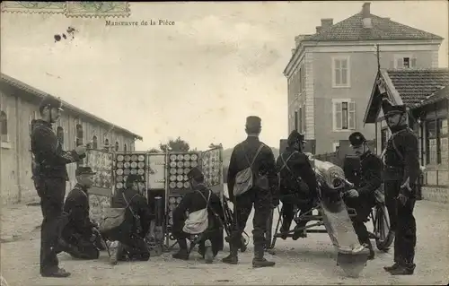 Ak Französische Soldaten mit Geschütz, Manöver