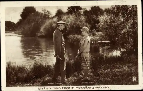 Ak Filmszene Ich hab' mein Herz in Heidelberg verloren, Schauspieler Werner Fuetterer,Dorothea Wieck