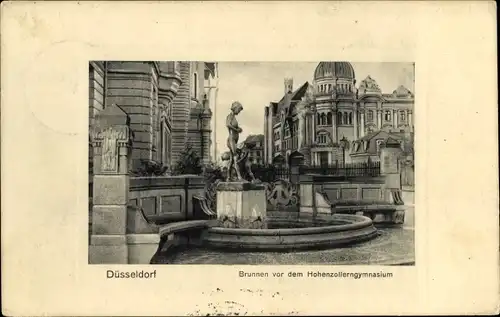 Ak Düsseldorf, Brunnen vor dem Hohenzollerngymnasium