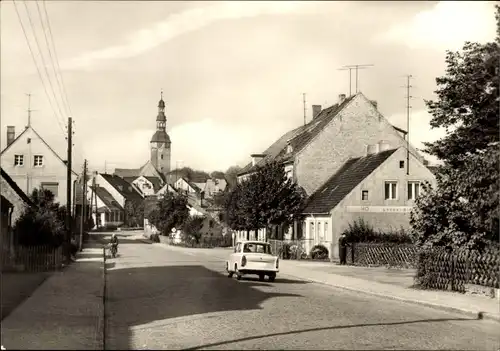 Ak Bad Belzig in der Mark, Niemegker Straße, Turm, Trabant