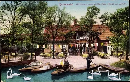 Ak Lehde Lübbenau im Spreewald, Gasthaus zum fröhlichen Hecht, Tracht, Spreewaldkahn