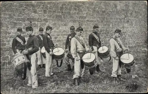 Ak At the Barracks, The Drum School, Tamburine, Franz. Soldat