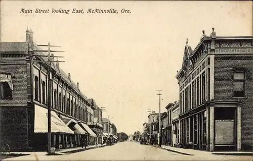 CP McMinnville Oregon USA, Main Street