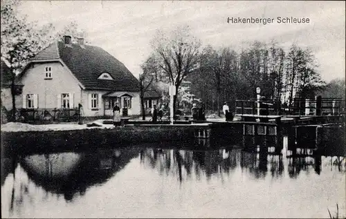 Ak Hakenberg Fehrbellin in Brandenburg, Blick auf die Schleuse