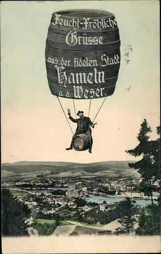 Ak Hameln an der Weser Niedersachsen, Gesamtansicht, Mann im Flug, Fass-Ballon