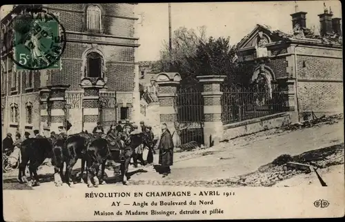 Ak Ay Marne, Boulevard du Nord, Haus von Madame Bissinger, Revolution in der Champagne