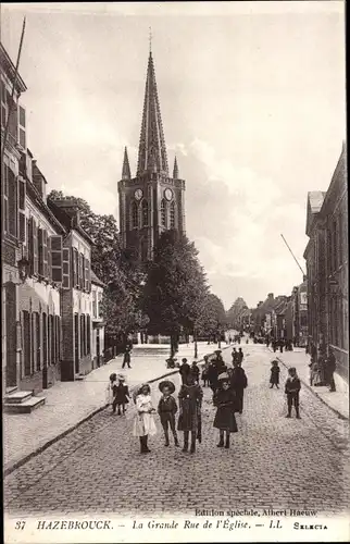 Ak Hazebrouck Nord, La Grande Rue de l'Église, Straßenpartie in der Stadt