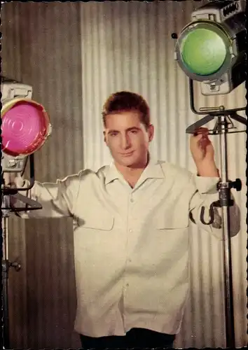 Ak Schauspieler und Sänger Freddy Quinn, Portrait