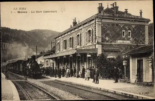 Ak Morez de Jura, Bahnhof, Gleisseite, Dampflok