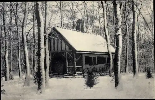 Ak Essen im Ruhrgebiet, Häuschen im Kruppschen Waldpark, Winter