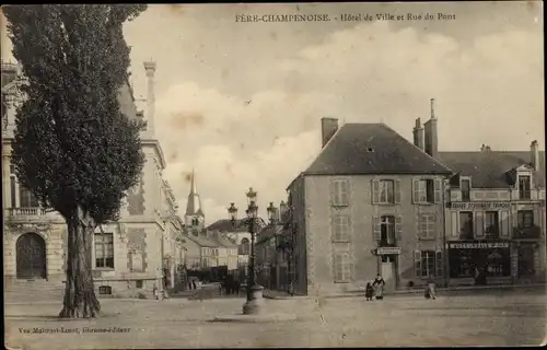 Ak Fère Champenoise Marne, Rathaus, Rue du Pont