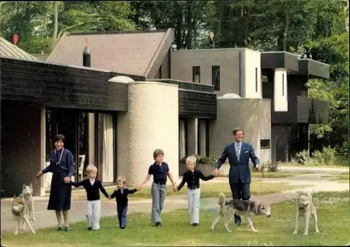 Ak Prinzessin Margriet, Pieter van Vollenhoven, Maurits, Bernhard, Pieter-Christian, 1977