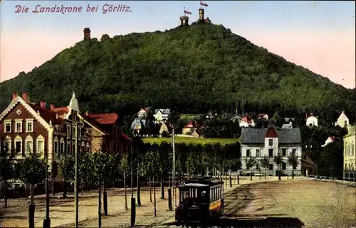 Ak Görlitz in der Lausitz, Landeskrone, Straßenbahn, Straßenpartie