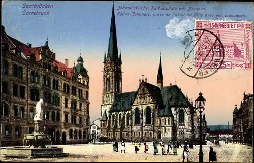 Ak Saarbrücken, Johanniskirche, Rathausplatz, Brunnen