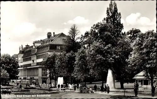 Ak Bad Eilsen Niedersachsen, Kurpark, Badehotel, Sanatorium, Kurgarten-Café, Springbrunnen