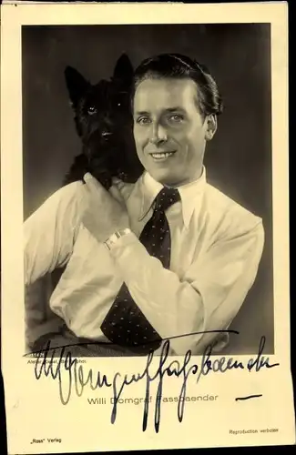 Ak Opernsänger Willi Domgraf-Fassbaender, Portrait, Hund, Autogramm
