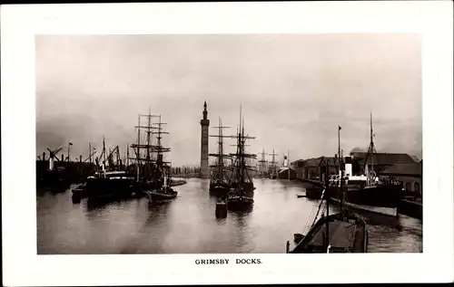 Ak Grimsby Lincolnshire England, Docks
