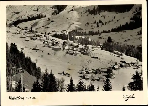 Ak Mittelberg im Kleinwalsertal Vorarlberg, Ortsansicht, Winter