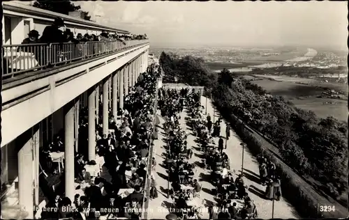 Ak Wien 19 Döbling Österreich, Kahlenberg, Blick vom neuen Terrassen Restaurant