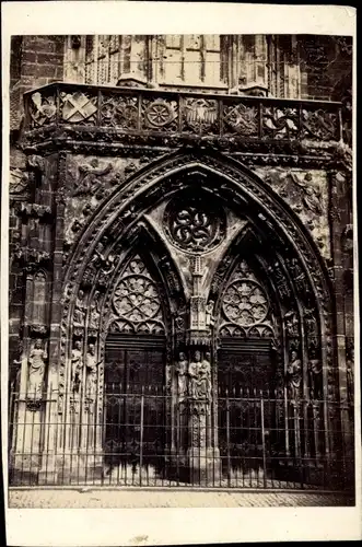 Foto Nürnberg in Mittelfranken Bayern, Portal der Frauenkirche