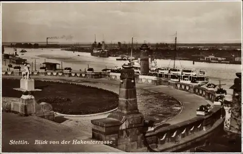 Ak Szczecin Stettin Pommern, Blick von der Hakenterrasse, Hafen