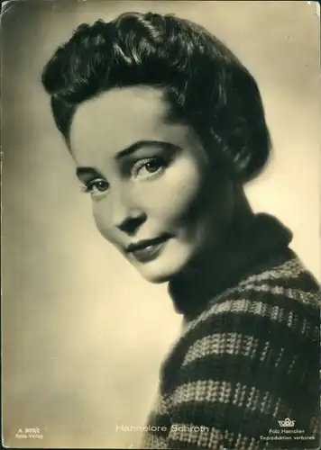 Ak Schauspielerin Hannelore Schroth, Portrait