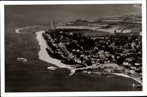 Ak Ostseebad Laboe, Fliegeraufnahme, Marine-Ehrenmal