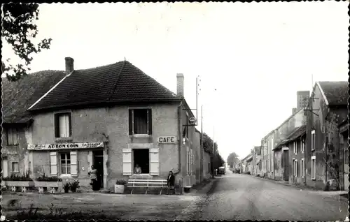 Ak Les Petites Loges Marne, Straßenpartie, Cafe