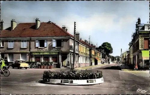Ak Fère Champenoise Marne, Place Georges Clemenceau