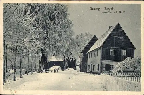 Ak Geising Altenberg im Erzgebirge, Straßenpartie, Winter