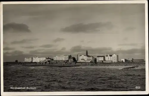 Ak Nordseebad Borkum in Ostfriesland, Blick vom Meer, Leuchtturm